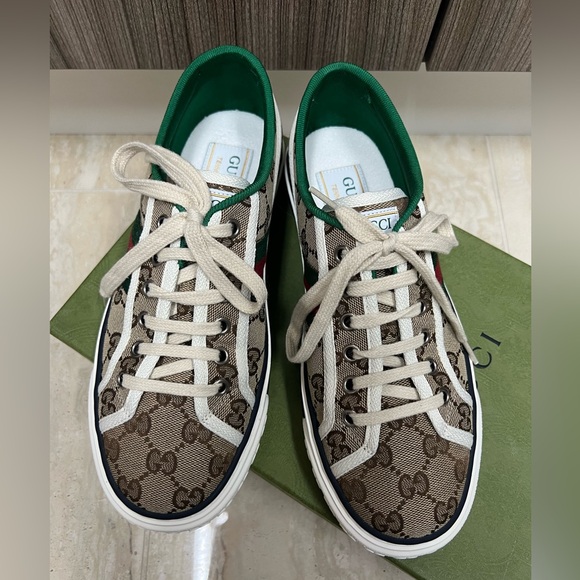 Gucci Shoes - 8G GUCCI TENNIS 1977 TRAINER